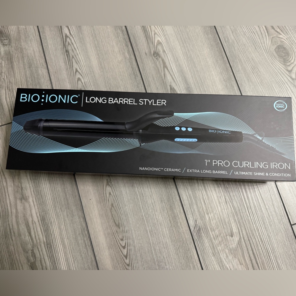 Bio Ionic Black Long Barrel Styler Curling Iron